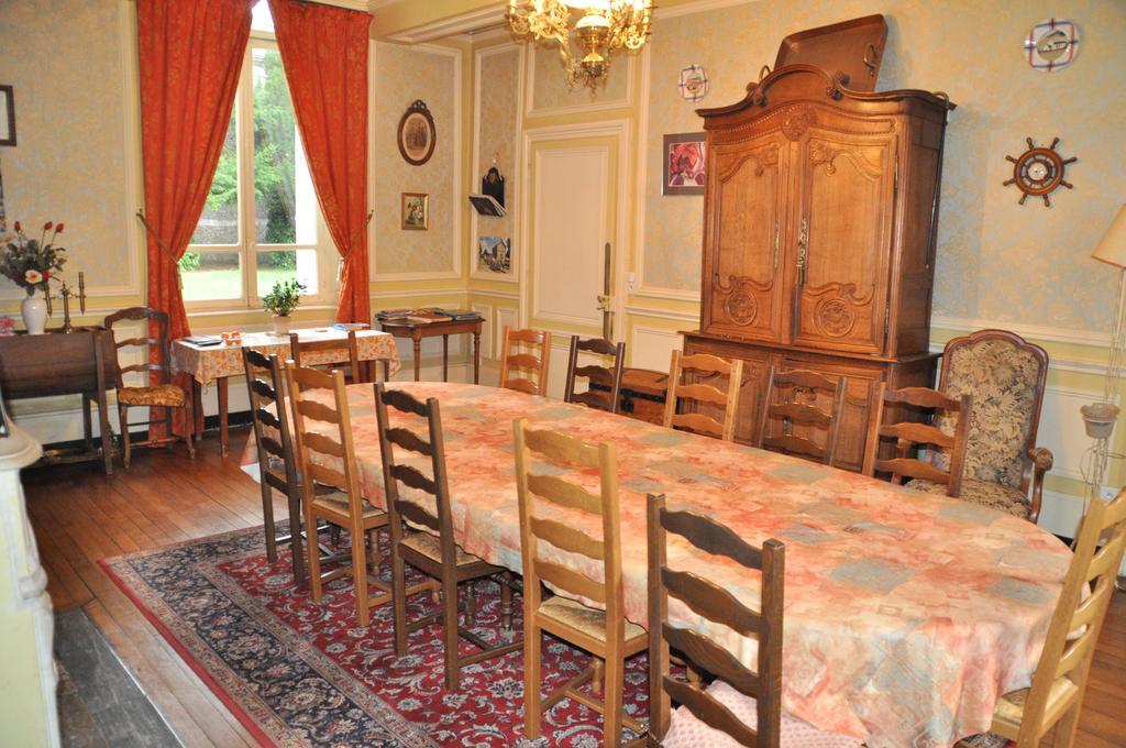 Chambres D'Hotes Le Manoir D'Esneval Criquetot-l'Esneval Luaran gambar
