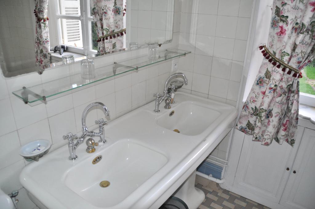 Chambres D'Hotes Le Manoir D'Esneval Criquetot-l'Esneval Bilik gambar