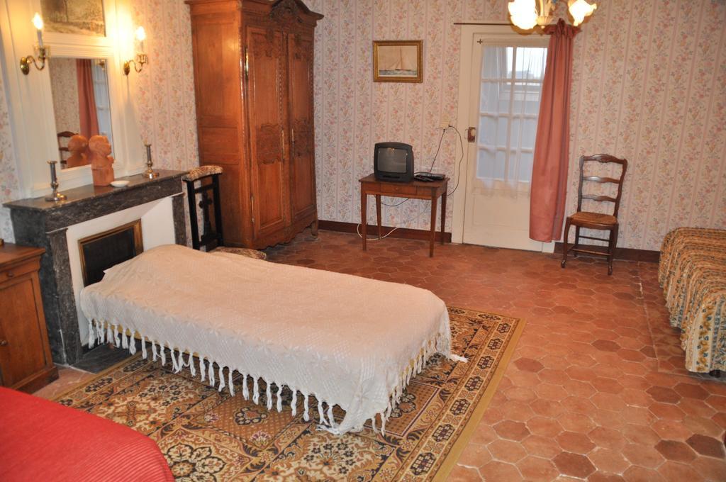 Chambres D'Hotes Le Manoir D'Esneval Criquetot-l'Esneval Luaran gambar